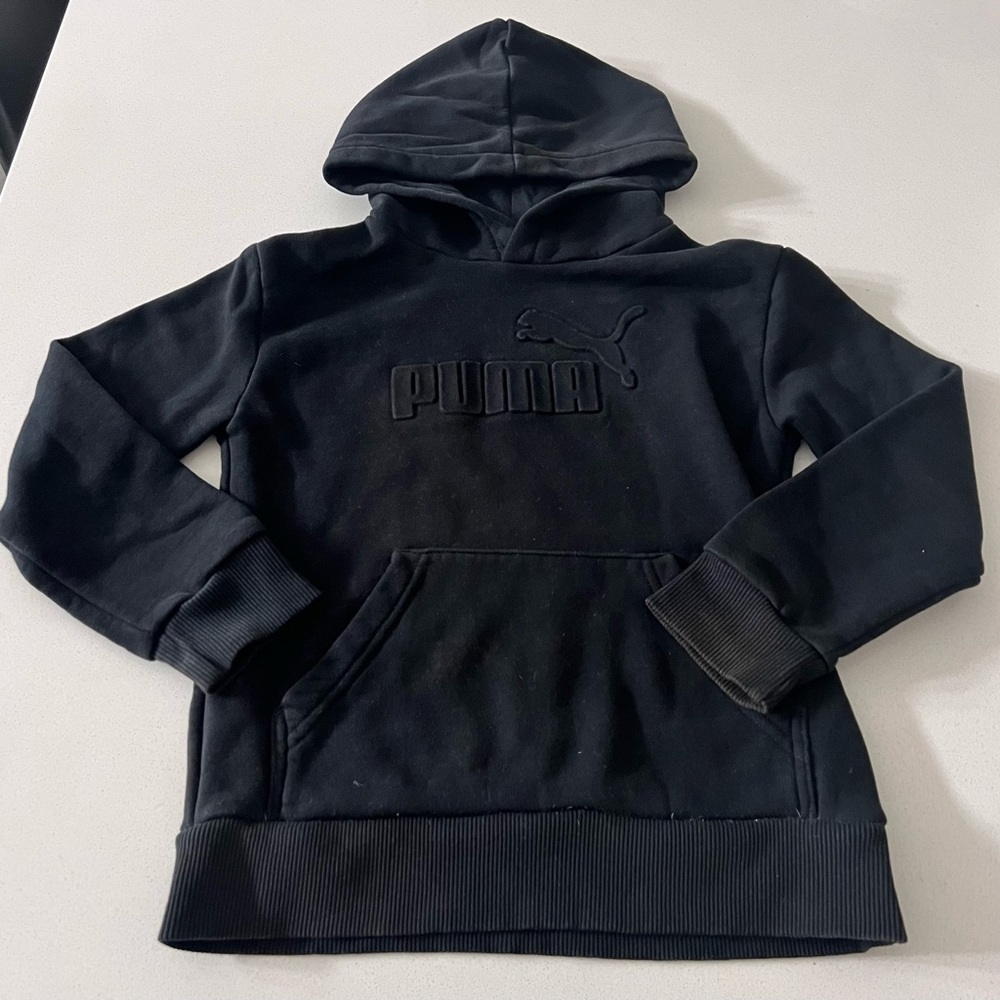 PUMA‎ Youth Black Sweatshirt Hoodie Small 7/8